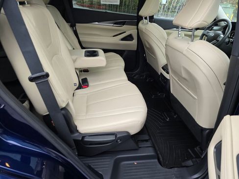 Certified 2022 INFINITI QX60 Luxe w/ Vision Package image 11