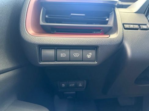 New 2026 Toyota Prius Plug-In Hybrid FWD image 24