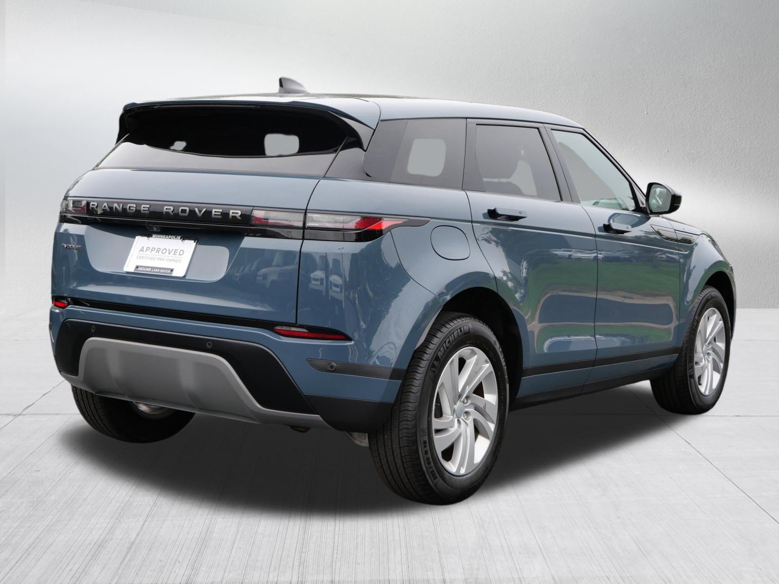 Used 2026 Land Rover Range Rover Evoque S AWD/4WD image 5