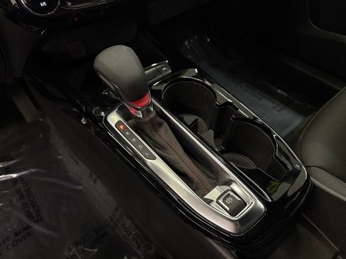 Used 2024 Chevrolet Trax RS w/ Driver Confidence Package image 15