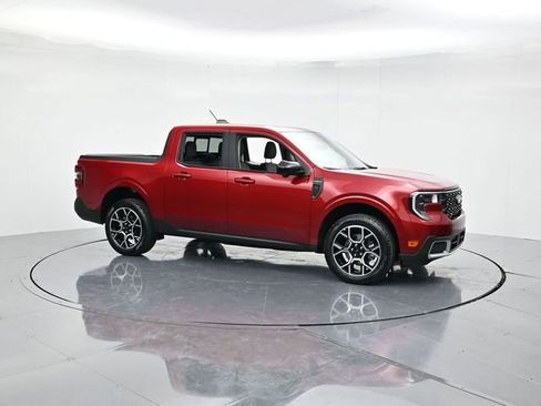 New 2025 Ford Maverick Lariat w/ 4K Tow Package image 4