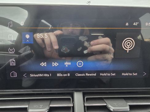 New 2026 Chevrolet Trax LT image 21