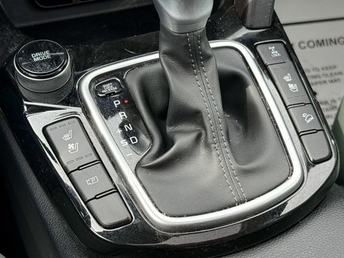 Used 2024 Kia Seltos SX w/ SX Sunroof Package image 26