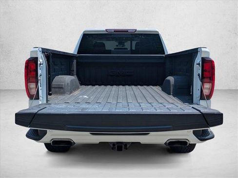 Used 2023 GMC Sierra 1500 Elevation w/ Preferred Package AWD/4WD image 6