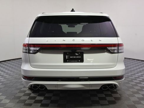 New 2026 Lincoln Aviator Reserve image 5