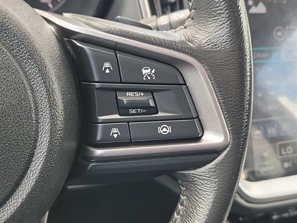 Used 2025 Subaru Outback Premium AWD/4WD image 10