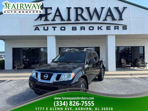 Used 2016 Nissan Frontier PRO-4X w/ Pro-4x Luxury Package AWD/4WD image 1