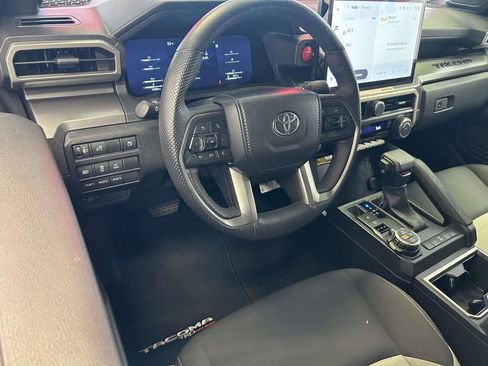 Used 2024 Toyota Tacoma TRD Off-Road w/ TRD Off Road Upgrade Package AWD/4WD image 16
