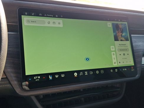 Used 2022 Rivian R1T Adventure image 16