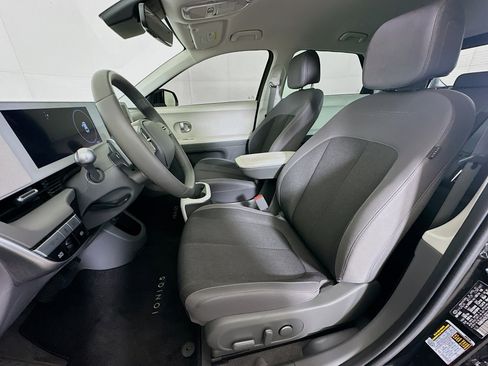 Used 2024 Hyundai Ioniq 5 SEL RWD image 13