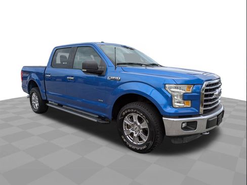 Used 2015 Ford F150 XLT w/ Equipment Group 302A Luxury image 2