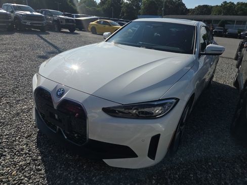 Used 2023 BMW i4 eDrive35 RWD image 1