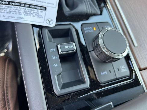 New 2026 Toyota Tundra 1794 Edition AWD/4WD image 24