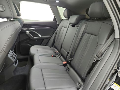 New 2026 Audi Q5 Premium Plus AWD/4WD image 11