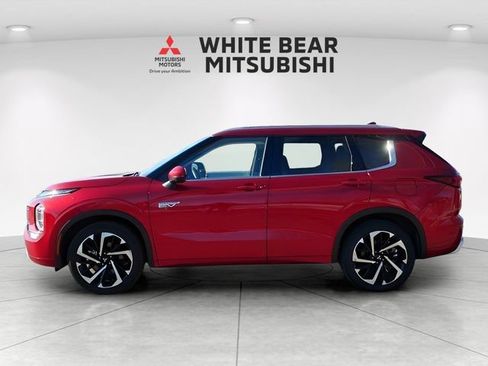 Used 2025 Mitsubishi Outlander SEL AWD/4WD image 4