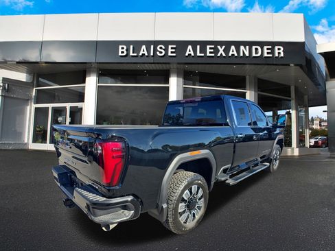 New 2026 GMC Sierra 2500 Denali image 3