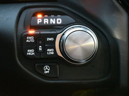 New 2026 RAM 1500 Laramie AWD/4WD image 21