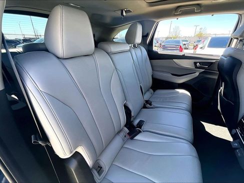 Certified 2024 Acura MDX FWD w/ Technology Package image 33