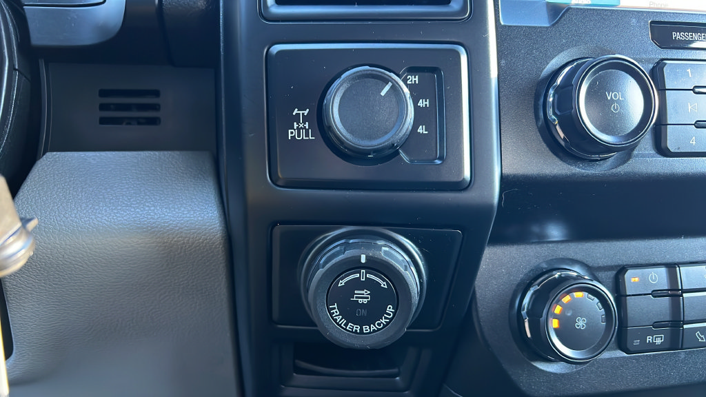 Used 2019 Ford F150 XL w/ Equipment Group 101A Mid AWD/4WD image 22