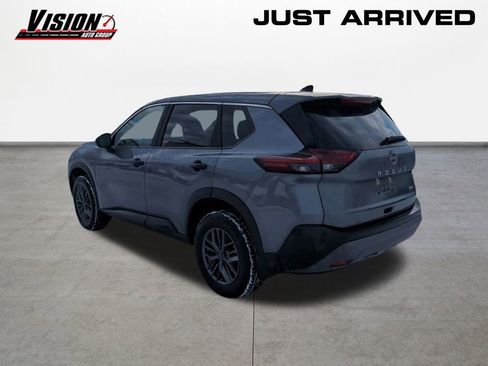Used 2023 Nissan Rogue S image 7