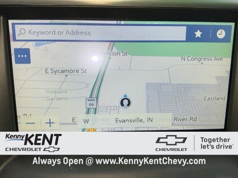 Certified 2023 GMC Acadia SLE w/ Driver Convenience Package image 2