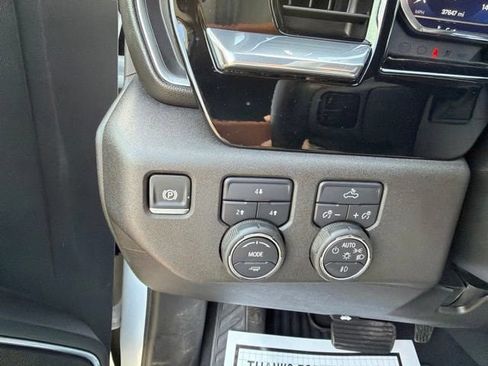 Used 2025 Chevrolet Silverado 2500 LT AWD/4WD image 19