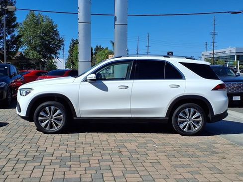Used 2020 Mercedes-Benz GLE 350 4MATIC w/ Premium Package image 2