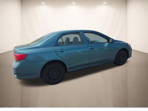 Used 2009 Toyota Corolla LE image 4