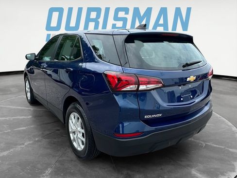 Used 2023 Chevrolet Equinox LS FWD image 4