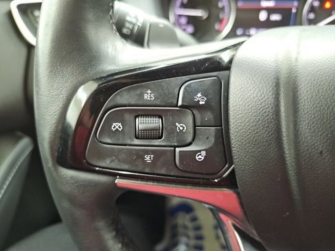 Used 2023 Buick Enclave Essence w/ Experience Buick Package image 12