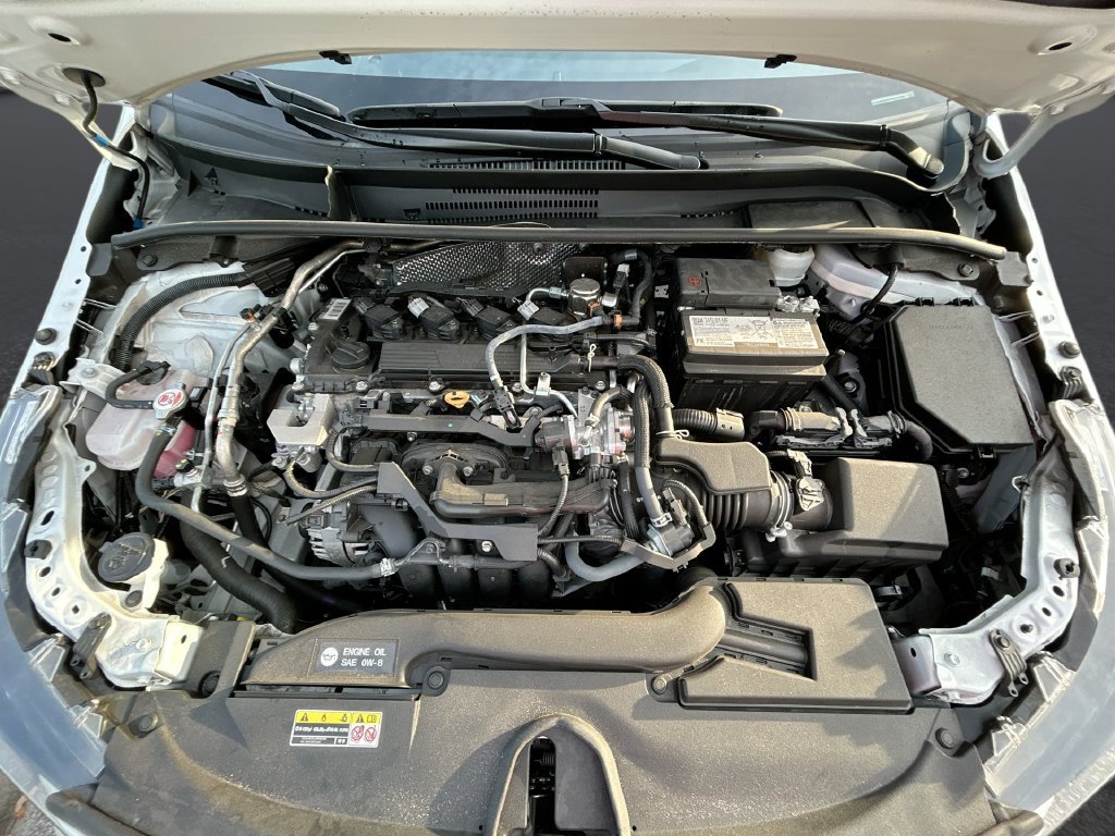 Used 2025 Toyota Corolla LE FWD image 31