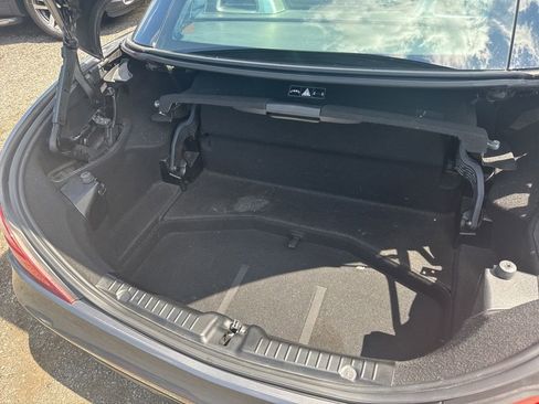 Used 2016 Mercedes-Benz SLK 300 image 48
