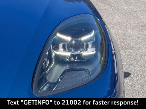 Used 2020 Porsche Macan image 11