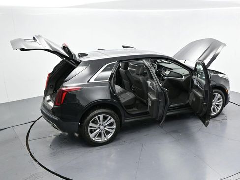 Certified 2024 Cadillac XT5 Premium Luxury w/ LPO, Floor Liner Package AWD/4WD image 46
