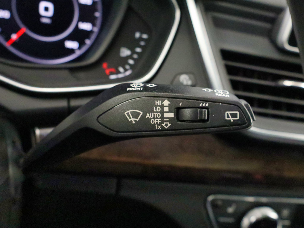 Used 2018 Audi Q5 2.0T Premium Plus w/ Premium Plus Package AWD/4WD image 30