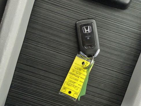 Used 2020 Honda Ridgeline RTL-E image 32