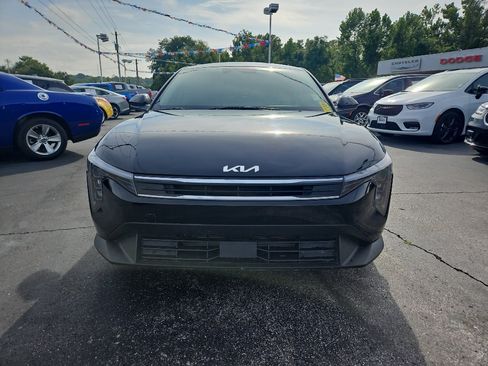 Used 2025 Kia K4 FWD image 2