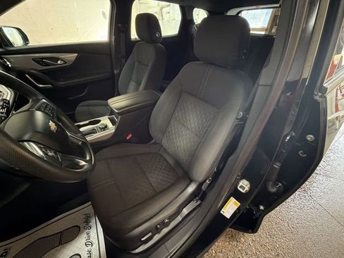 Used 2022 Chevrolet Blazer LT image 11