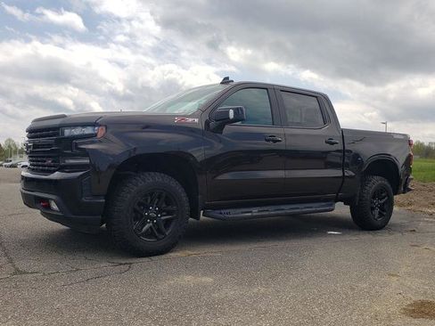 Used 2020 Chevrolet Silverado 1500 LT Trail Boss AWD/4WD image 8