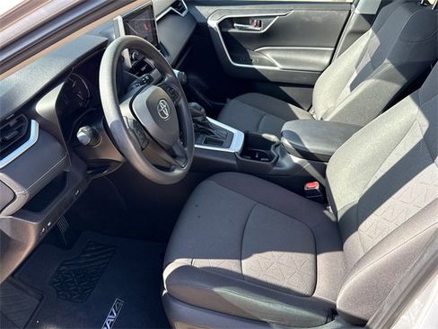 Used 2023 Toyota RAV4 XLE image 18