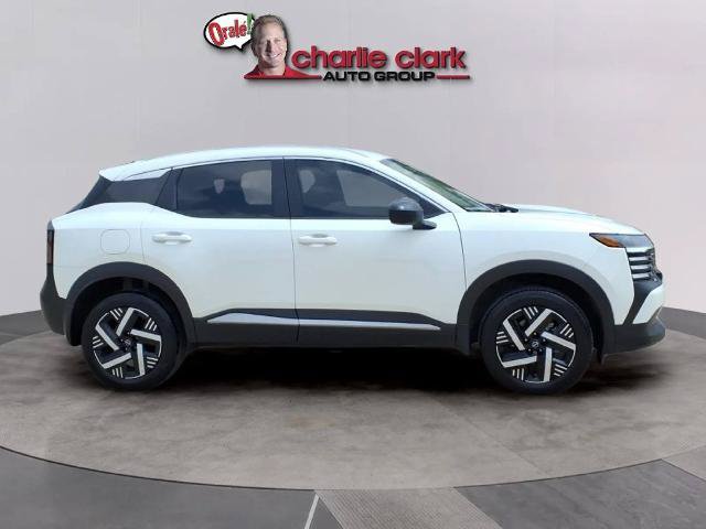 Certified 2026 Nissan Kicks SV FWD image 6