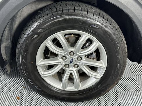 Used 2021 Ford Explorer 2WD image 10
