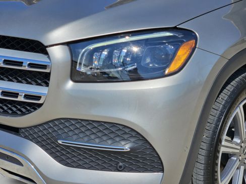 Used 2021 Mercedes-Benz GLS 450 4MATIC image 30