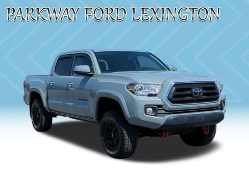 Used 2021 Toyota Tacoma SR5 image 3