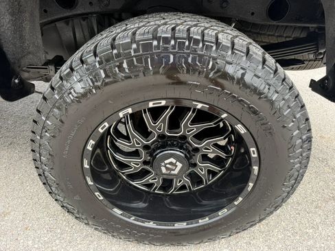 Used 2019 Chevrolet Silverado 2500 High Country w/ Duramax Plus Package AWD/4WD image 46