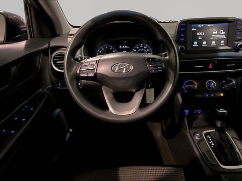 Used 2021 Hyundai Kona SE FWD image 8