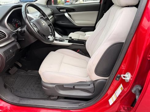 Used 2018 Mitsubishi Eclipse Cross AWD image 12