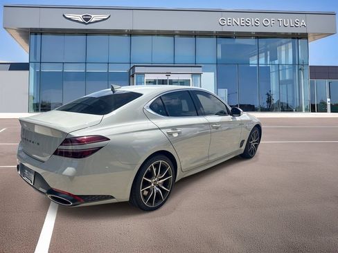 Used 2026 Genesis G70 2.5T RWD image 8