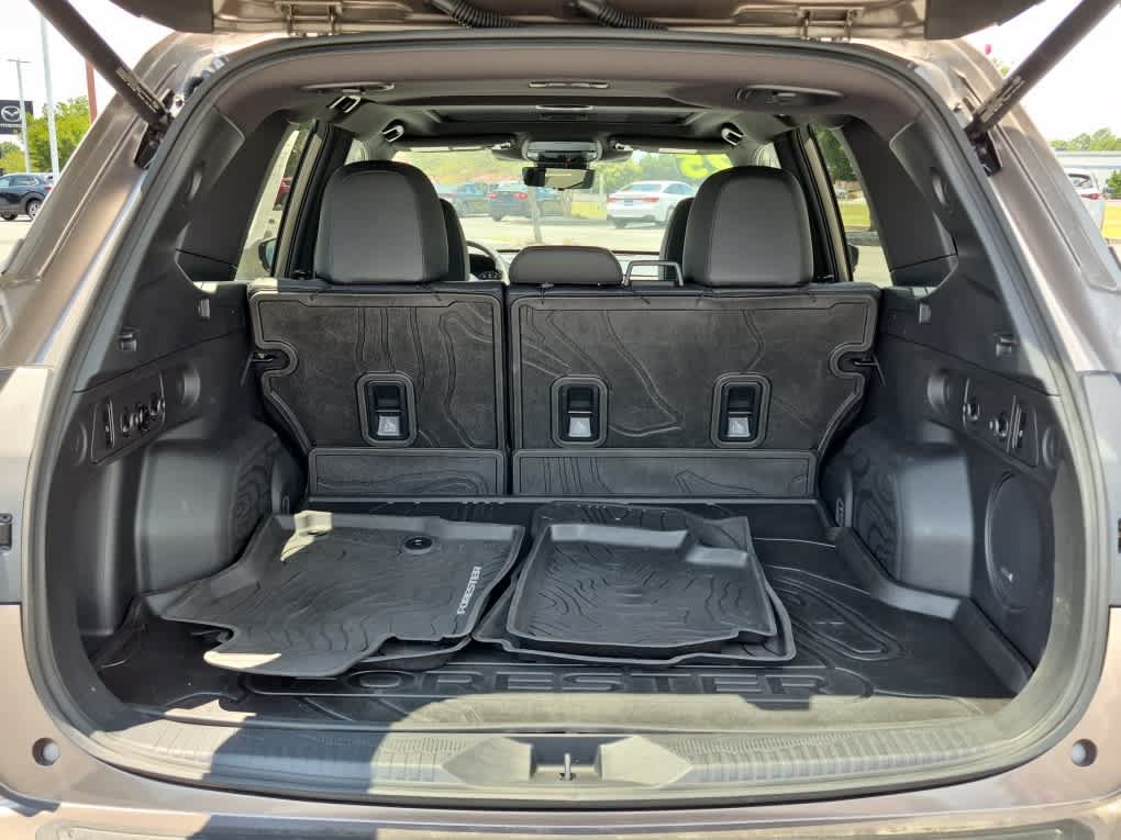 Used 2025 Subaru Forester Touring w/ Popular Package - Touring AWD/4WD image 24