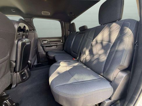 Used 2025 RAM 2500 Big Horn AWD/4WD image 24